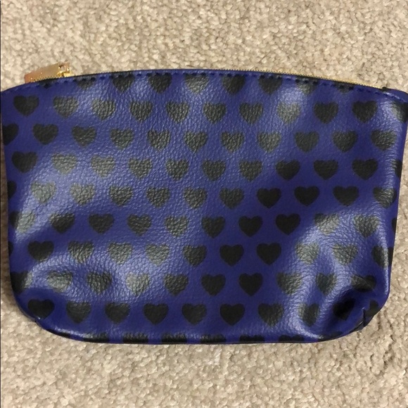 Assorted makeup bags - Picture 6 of 6